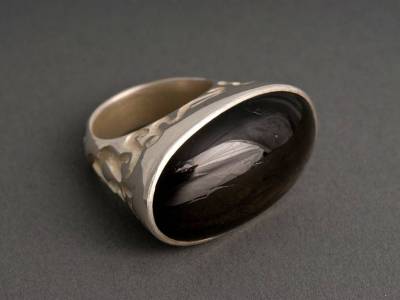 ring-silber-guss-sternsaphir-anna-eichlinger-800w